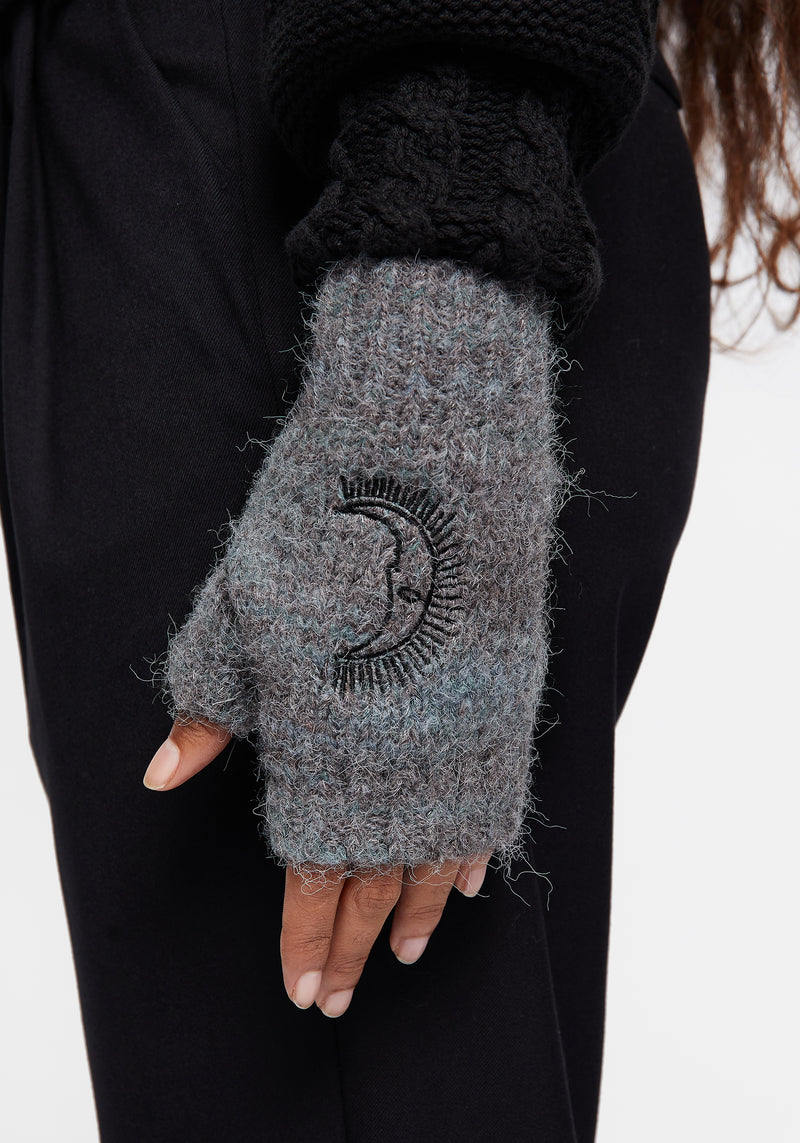 Mandragore Embroidered Knit Fingerless Gloves