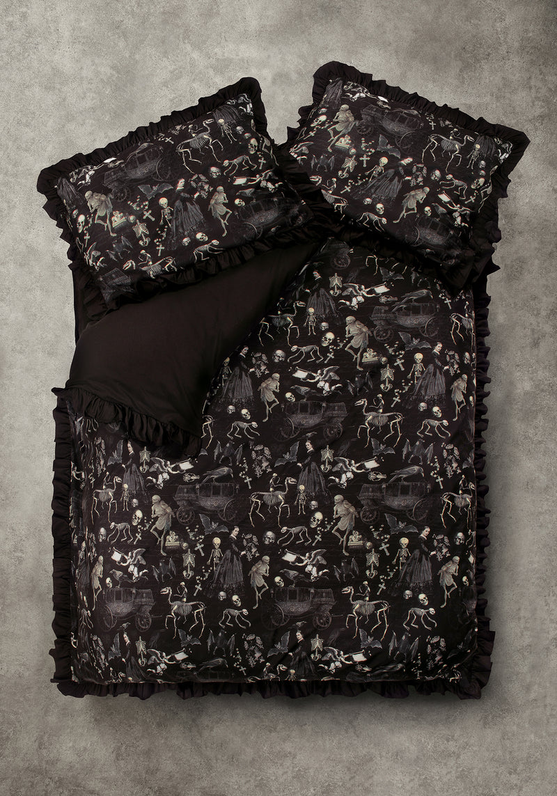 Melancholia Ruffle Bedding Set - US King