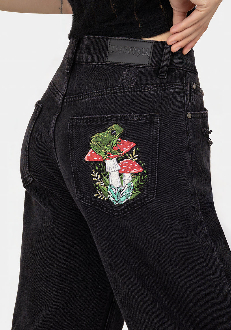 Swamplife Frog Embroidered Distressed Mom Jeans