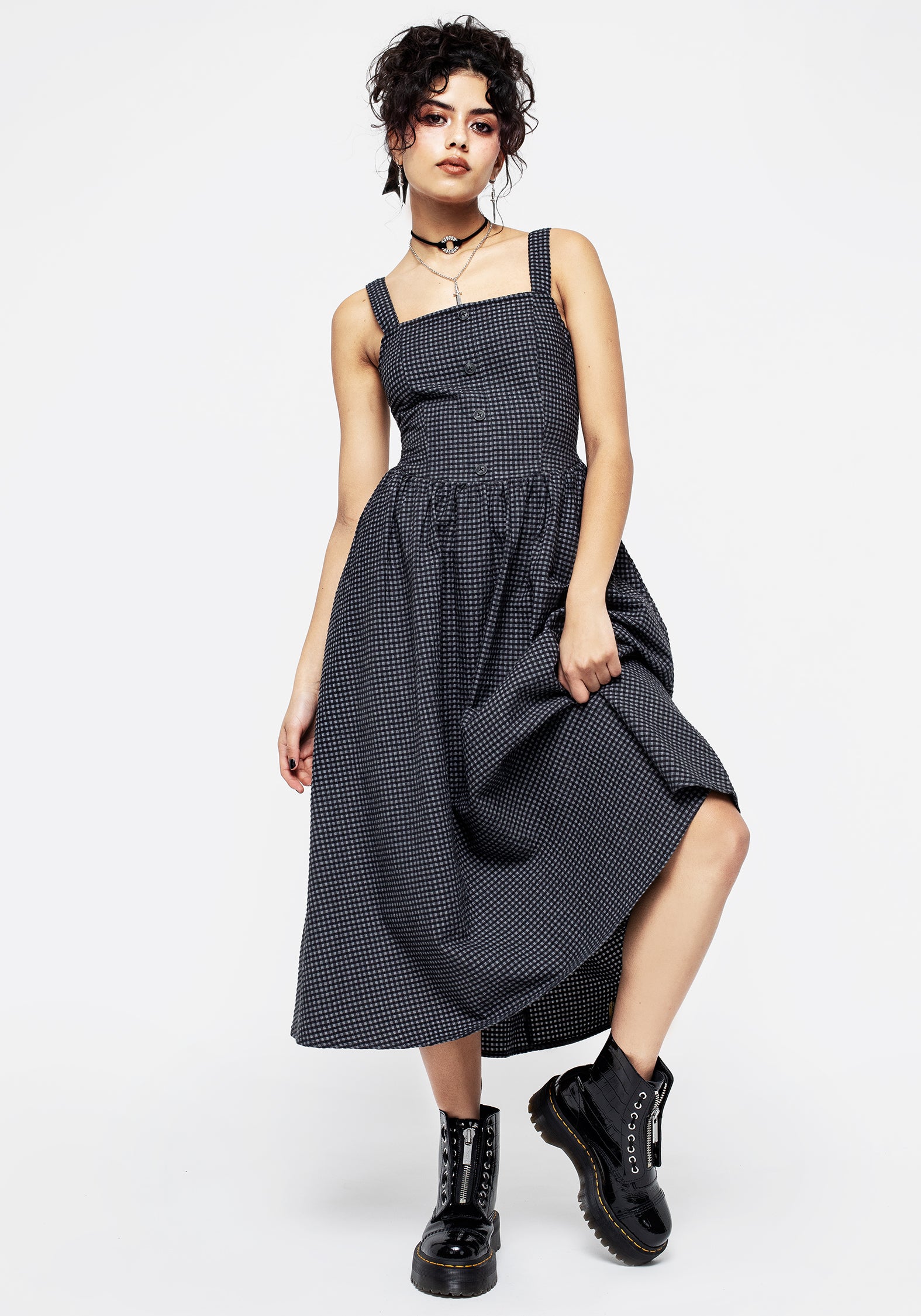 Faythe Apron Midi Dress – Disturbia