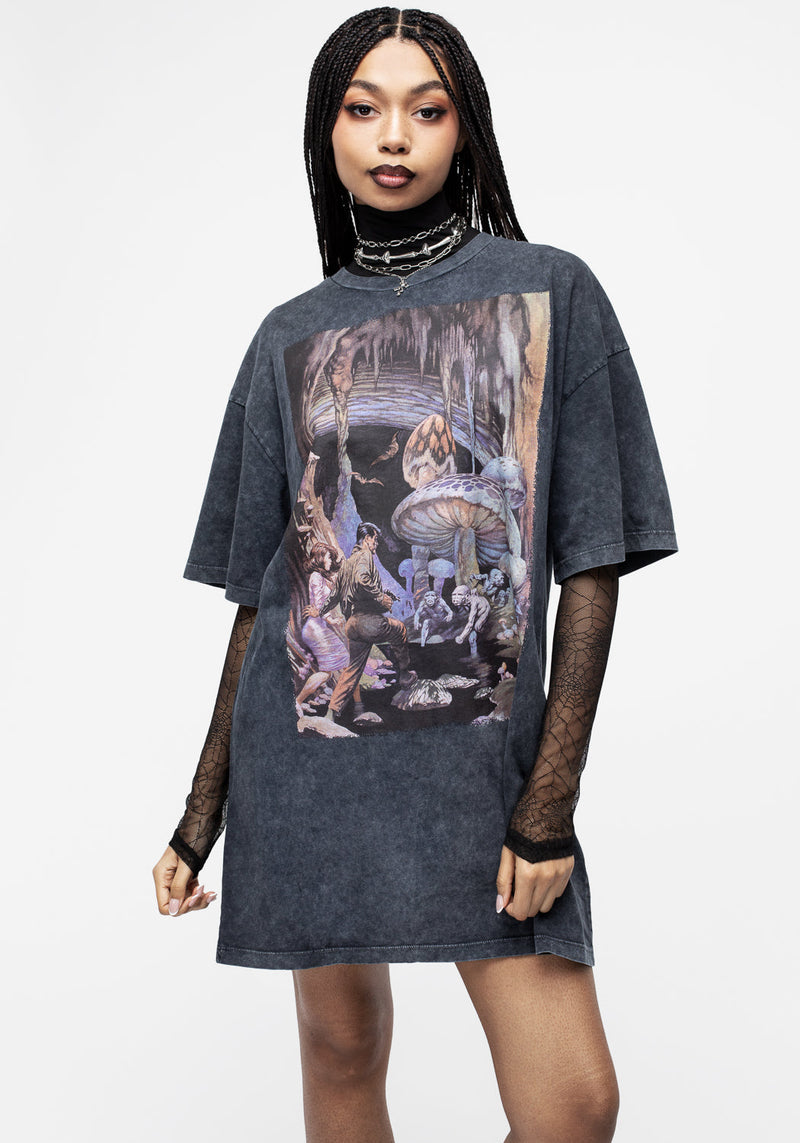 Frazetta The Secret People Short Sleeve Tee Dress